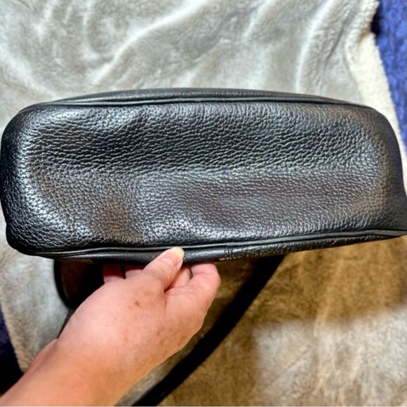 Vintage Guy Laroche Paris Leather Shoulder Bag - Picture 7 of 11